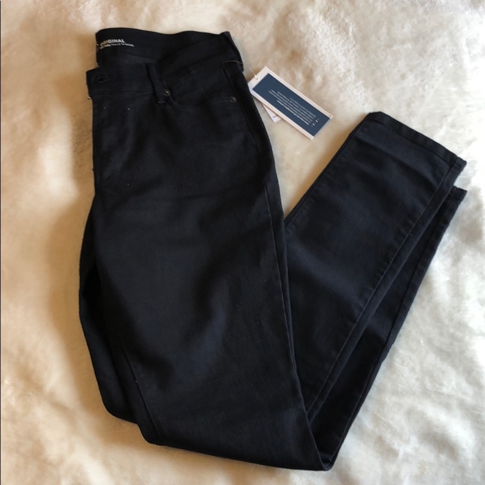 Black Old Navy Skinny Jeans